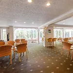 Park Manor فندق سكرابورو