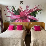 Park Manor 2*