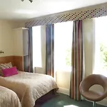 Park Manor فندق سكرابورو