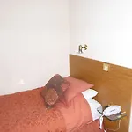 Park Manor 2* سكرابورو