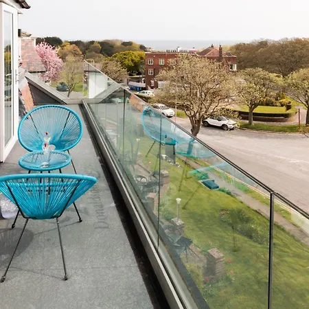 Park Manor Otel 2*