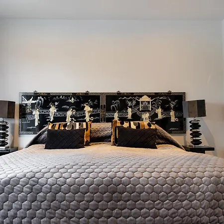 Park Manor 2*