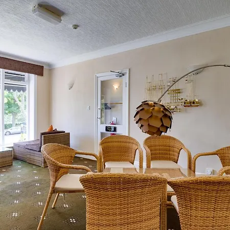 Park Manor 2* Σκάρμπορο