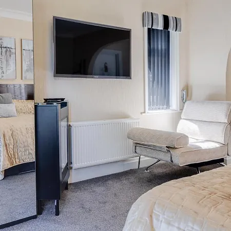 Ξενοδοχείο Park Manor 2*