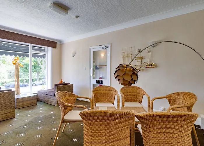 Park Manor 2* سكرابورو